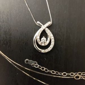 10k white gold diamond necklace